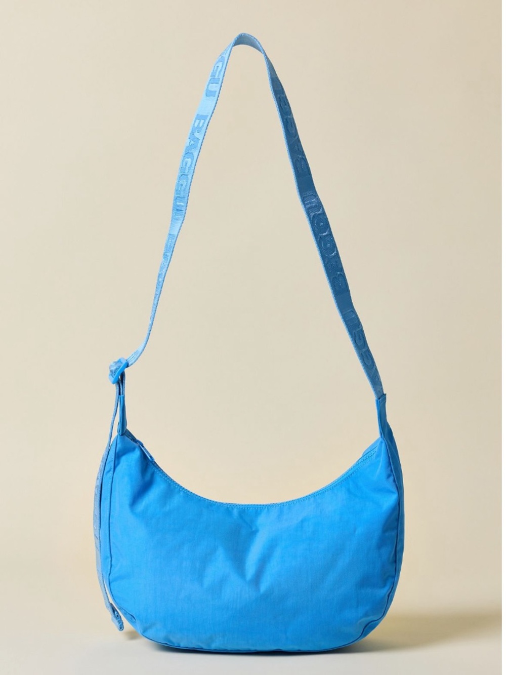 BAGGU Medium Nylon Crescent Bag In Piscine
